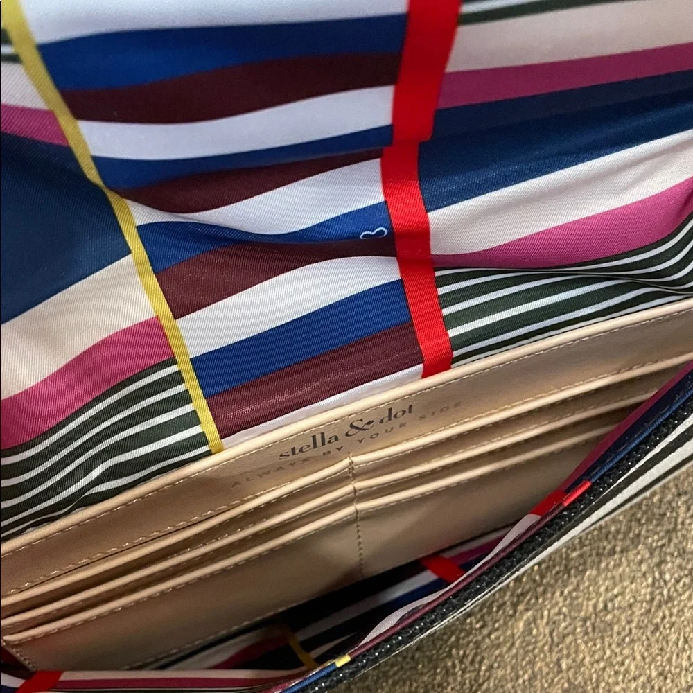 Stella and Dot clutch - Picture 4 of 7